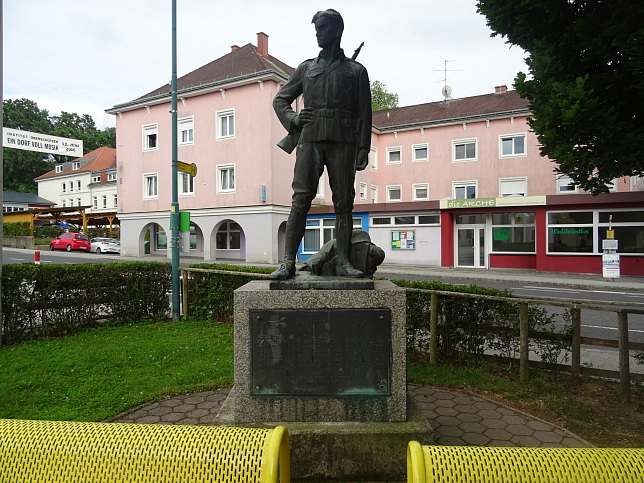 Oberschtzen, Kriegerdenkmal