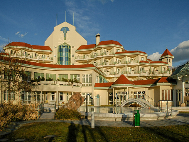 Bad Tatzmannsdorf, Kur- und Thermenhotel