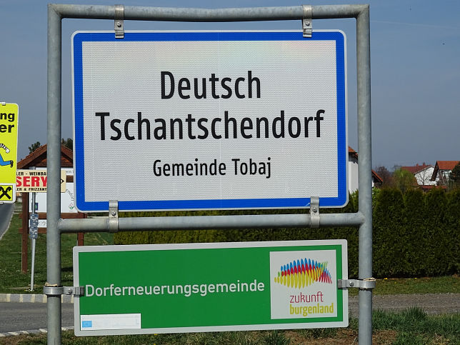 Deutsch Tschantschendorf, Ortstafel