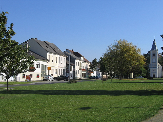 Eberau, Dorfplatz