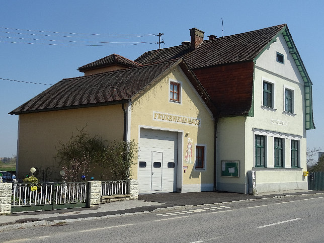 Edlitz, Feuerwehr und Gemeindeamt
