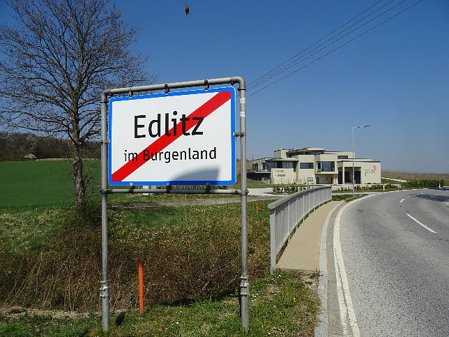 Edlitz, Ortstafel