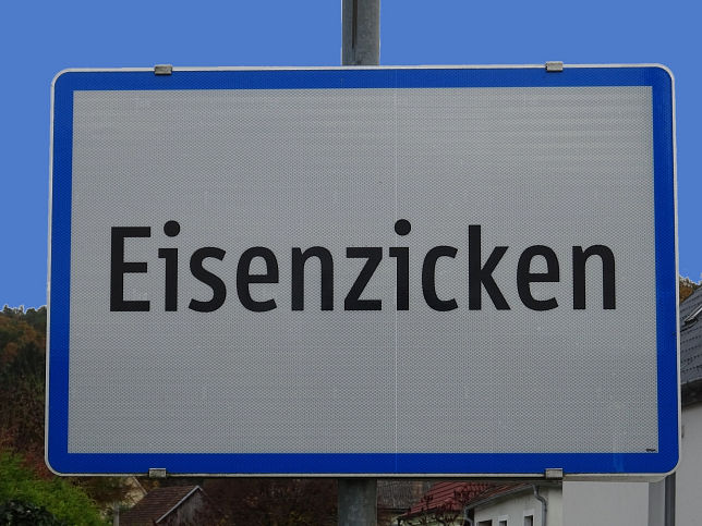 Eisenzicken, Ortstafel