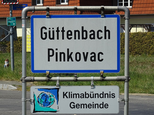 Güttenbach, Ortstafel