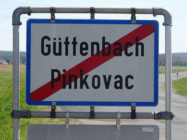 Güttenbach, Ortstafel