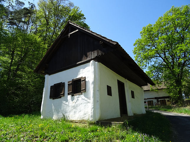 Heiligenbrunn, Weinkeller