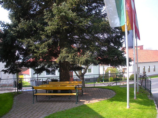 Heiligenkreuz, Bankerl
