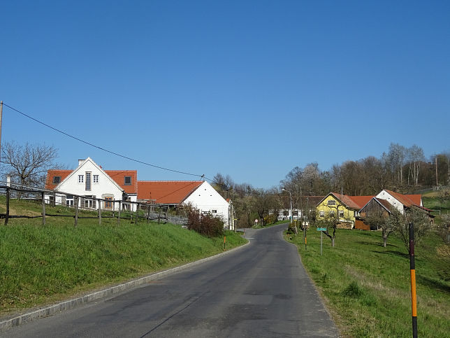 Henndorf, Unter-Henndorf