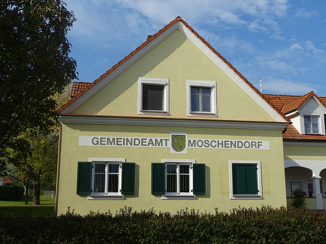Moschendorf, Gemeindeamt