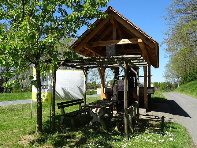 Neudauberg, Obst- und Weinpresse