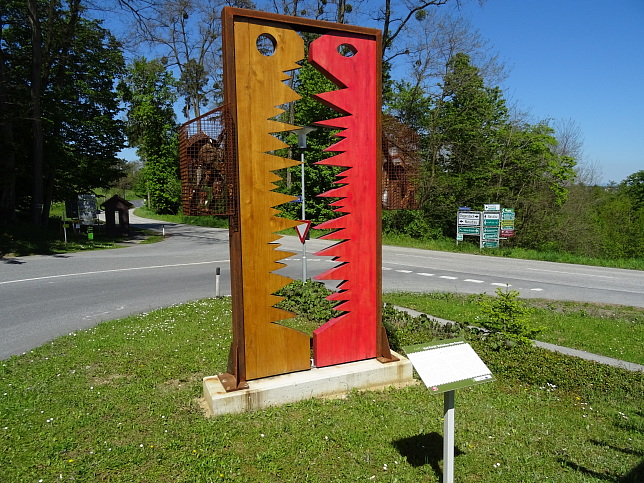 Neudauberg, Zwischen den Fronten