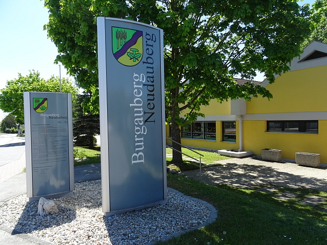 Neudauberg, Gemeindeamt