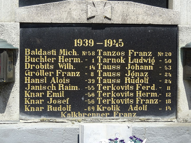 Neuhaus in der Wart, Kriegerdenkmal