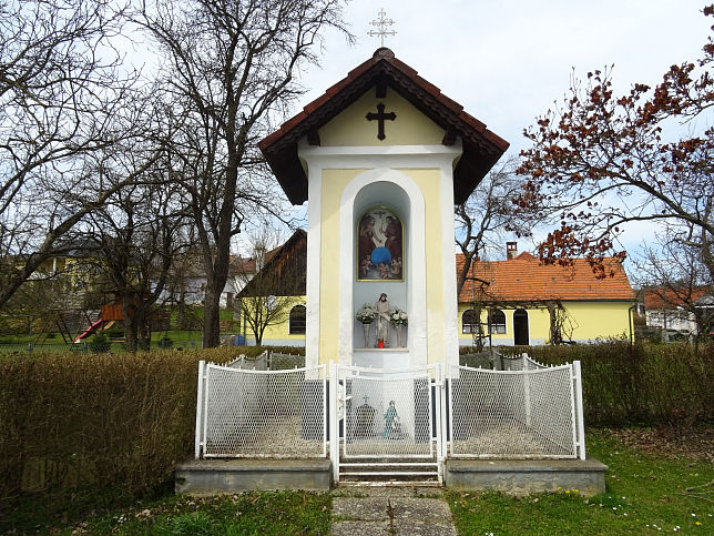 Oberdorf, Kapelle zur Allerheiligsten Dreifaltigkeit