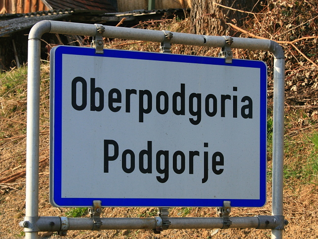Oberpodgoria, Ortstafel