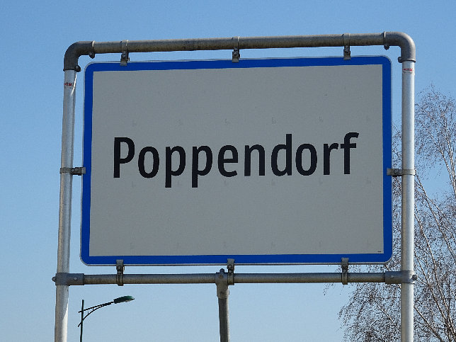 Poppendorf, Ortstafel