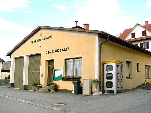 Redlschlag, Altes Feuerwehrhaus und Gemeindehaus