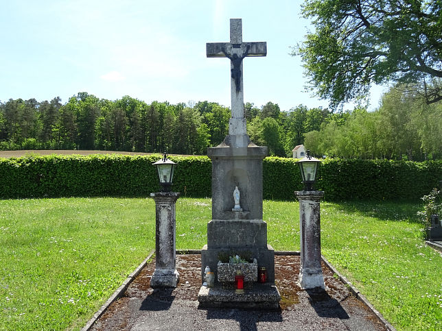St. Kathrein, Friedhofskreuz