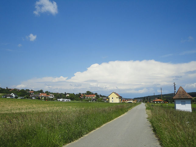 Steingraben, Trift