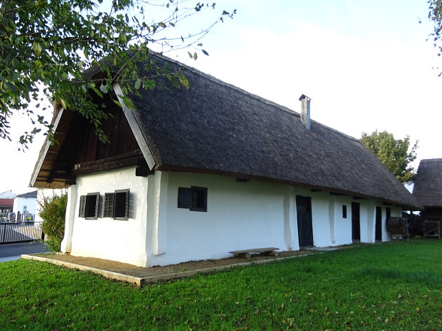 Stinatz, Heimathaus