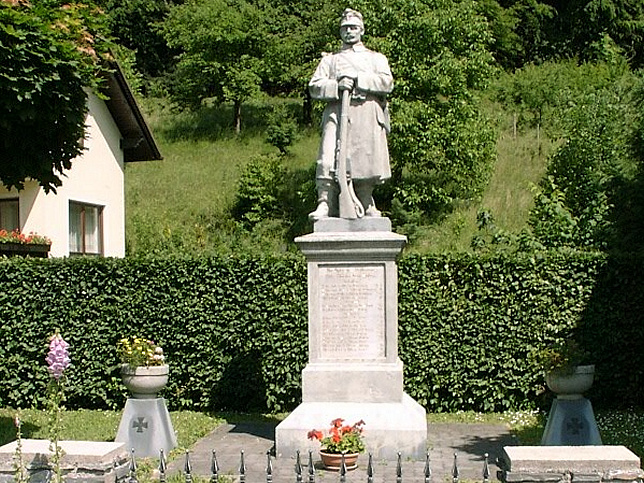 Stuben, Kriegerdenkmal