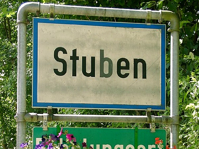 Stuben, Ortstafel