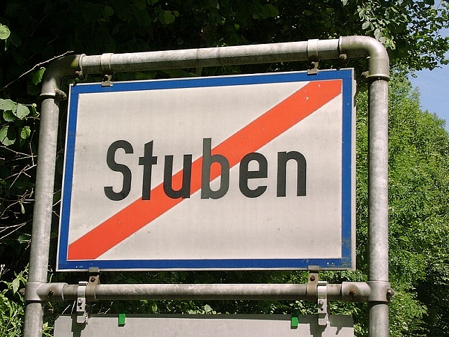 Stuben, Ortstafel