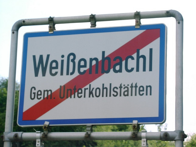 Weißenbachl, Ortstafel